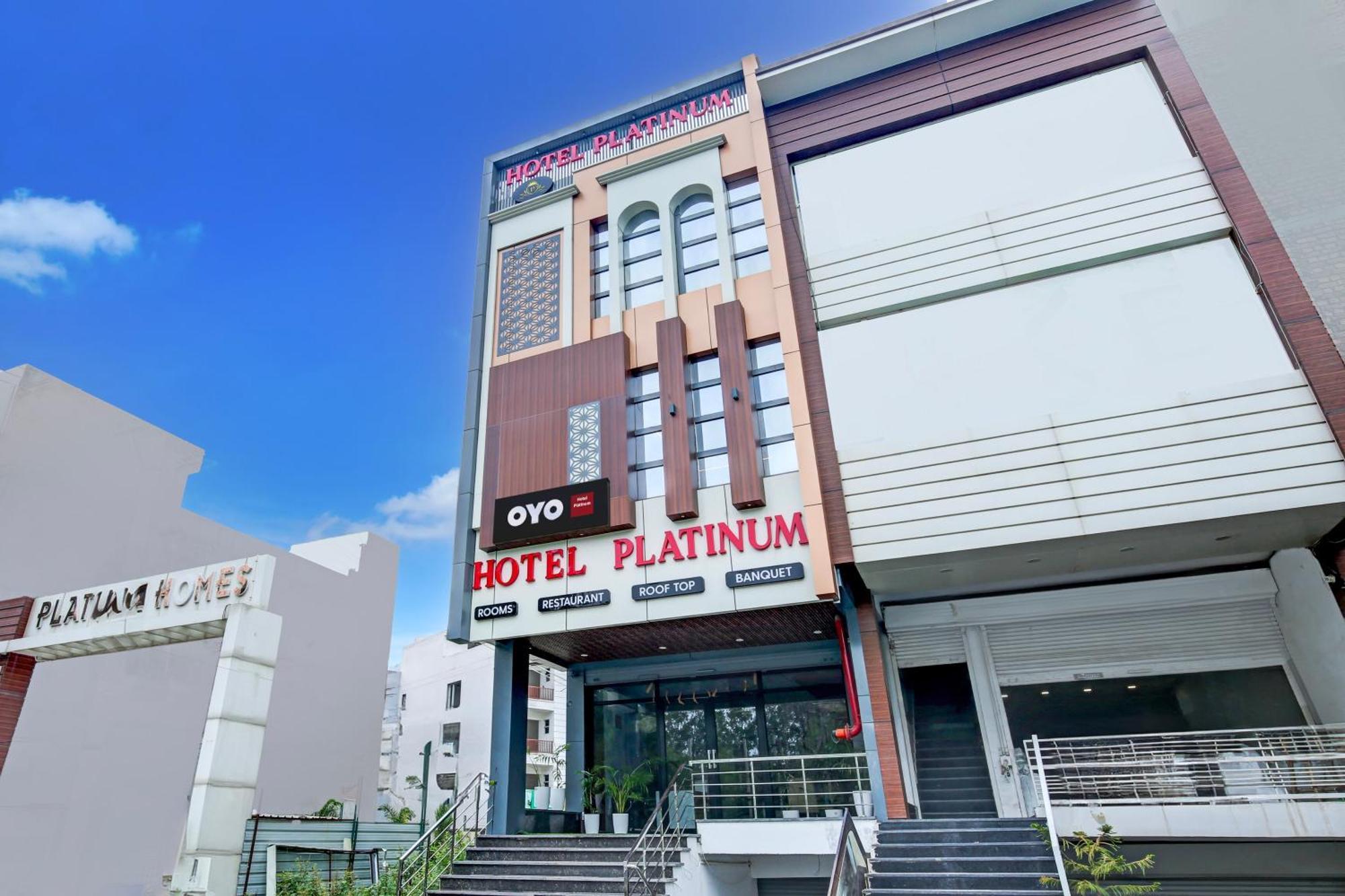 Hotel O Platinum Zirakpur Экстерьер фото